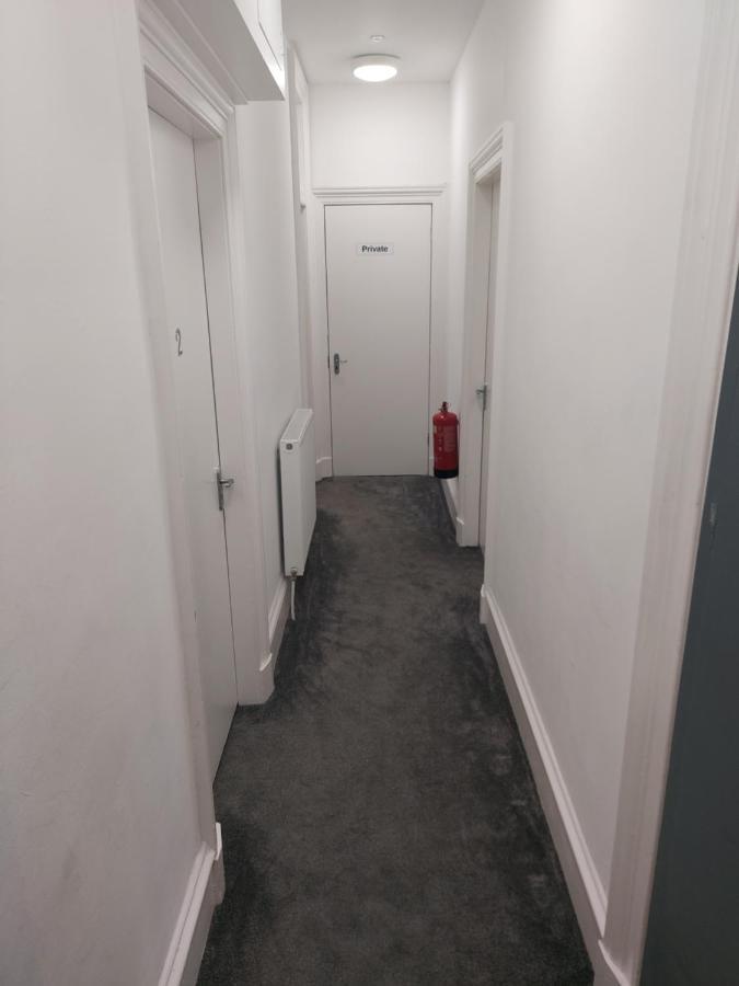 Maze Serviced Apartment Ayr Ngoại thất bức ảnh