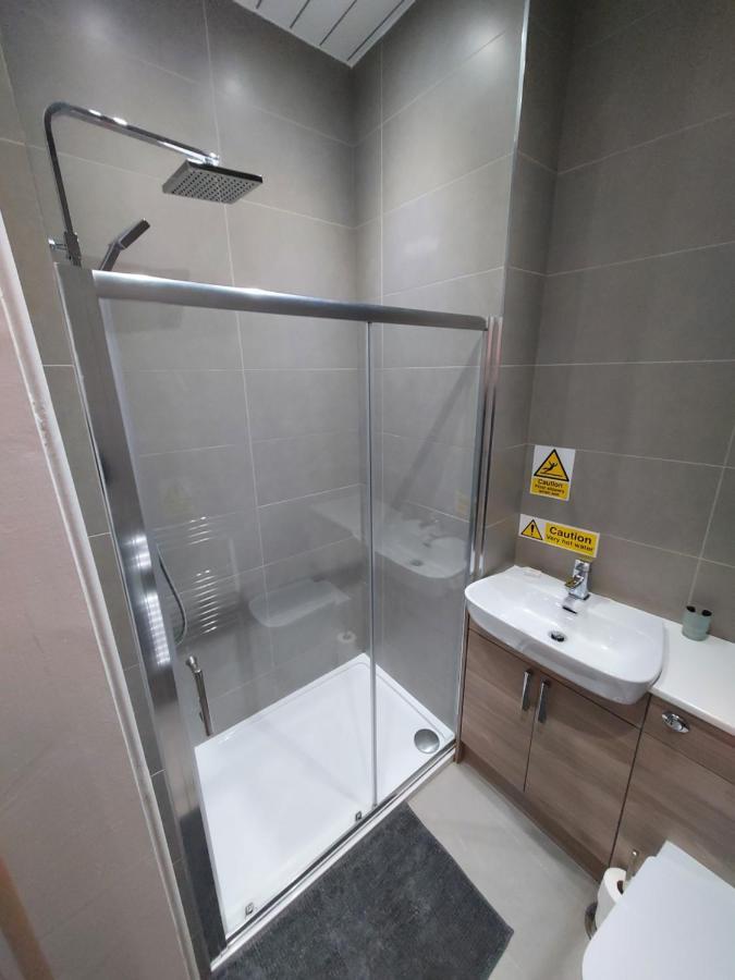 Maze Serviced Apartment Ayr Ngoại thất bức ảnh